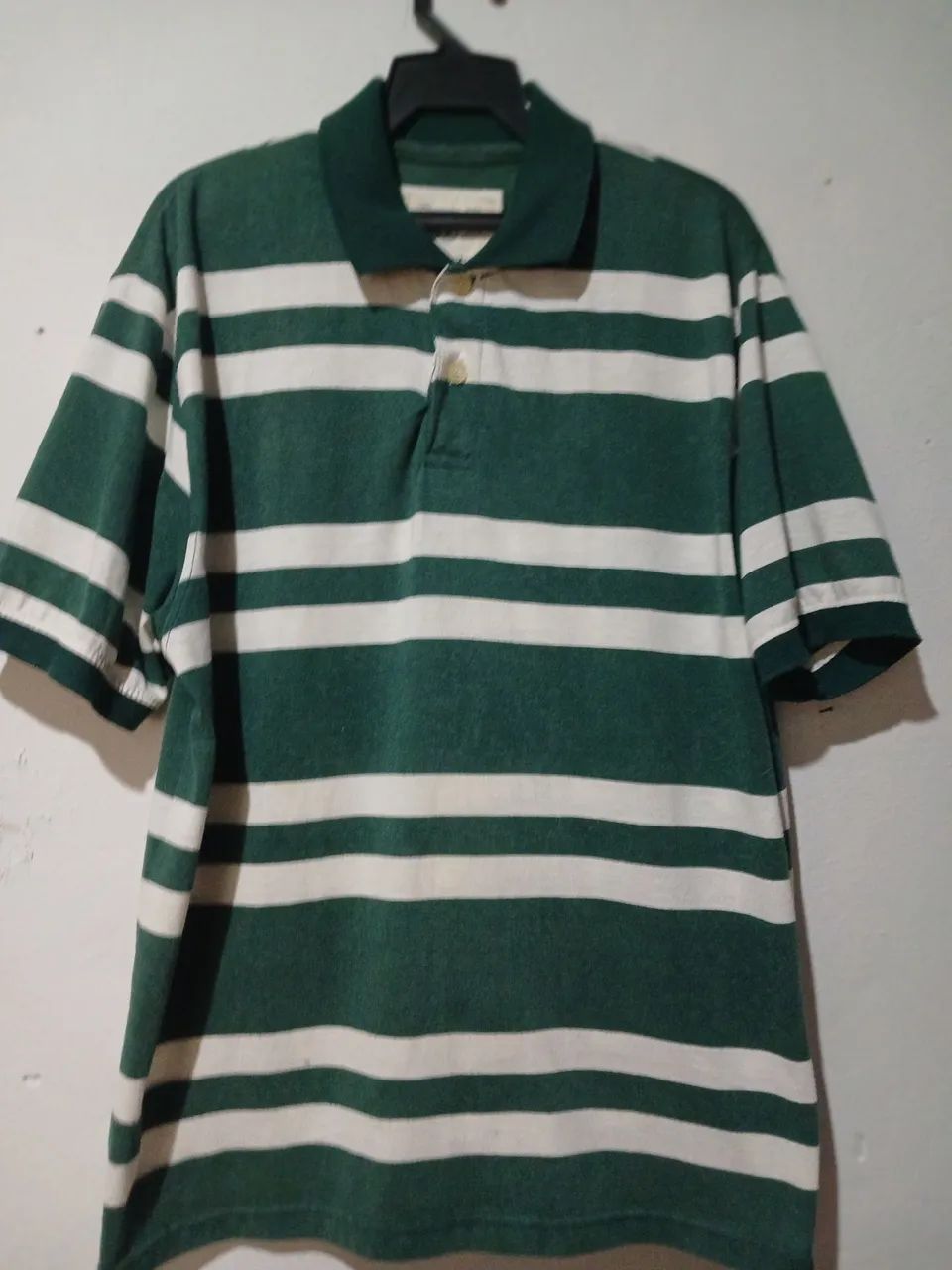 Camisa Polo Listrada Verde e Branca
