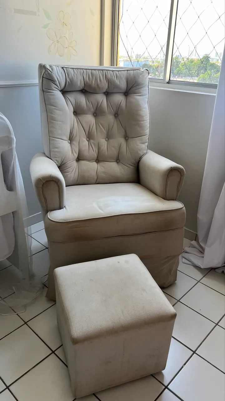 Poltrona de amamentação 