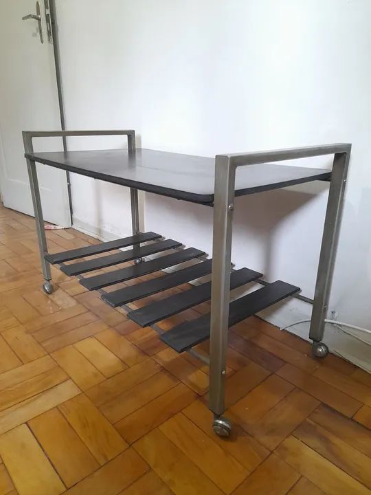 Rack de Tv Vintage de Metal e Madeira com Rodinhas - Foto 4