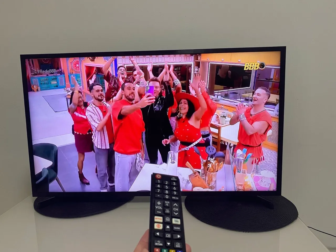 TV Samsung Smart 4K - 40 polegadas