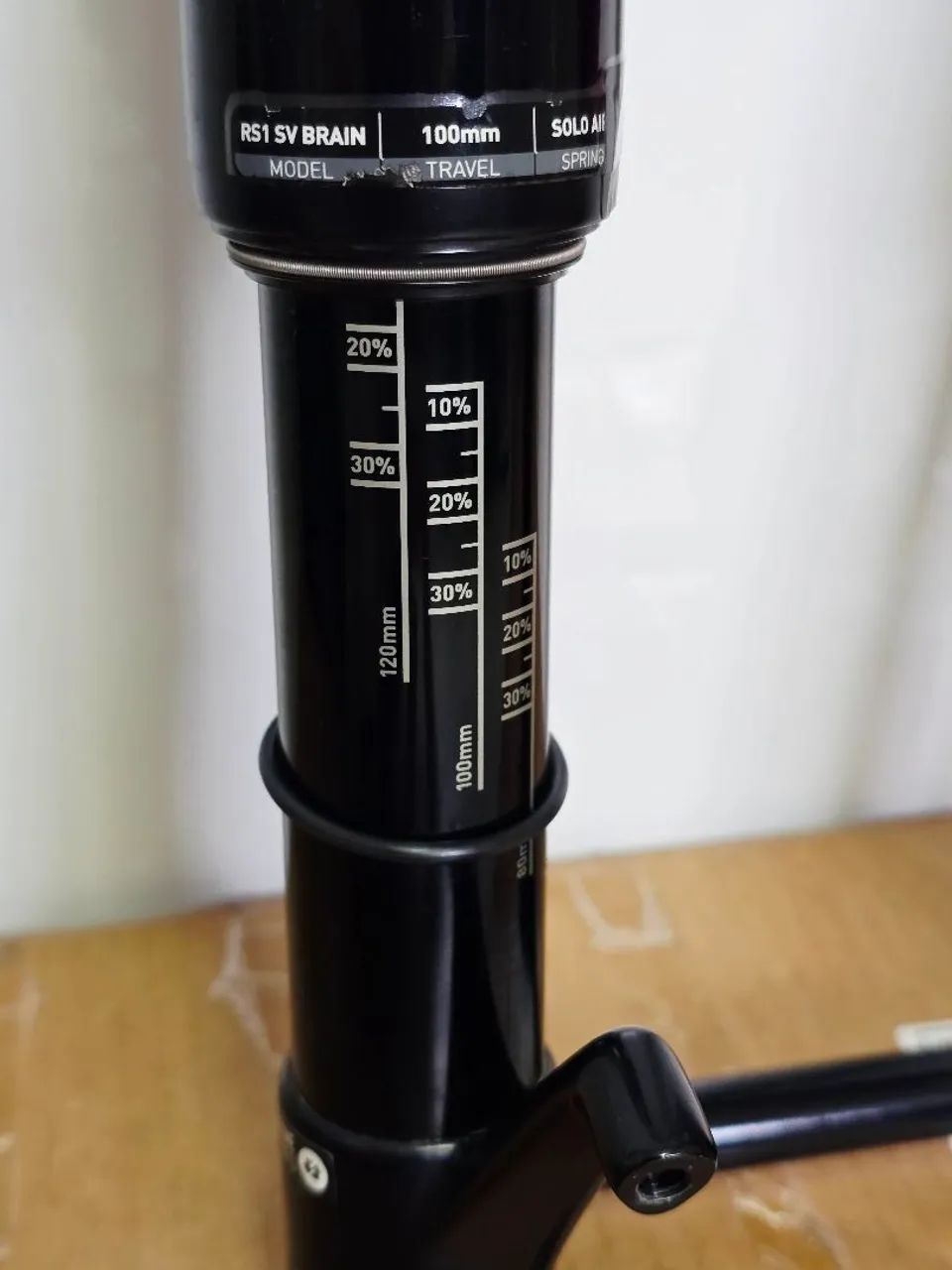Suspensão RockShox RS-1 Boost 29 - Foto 5
