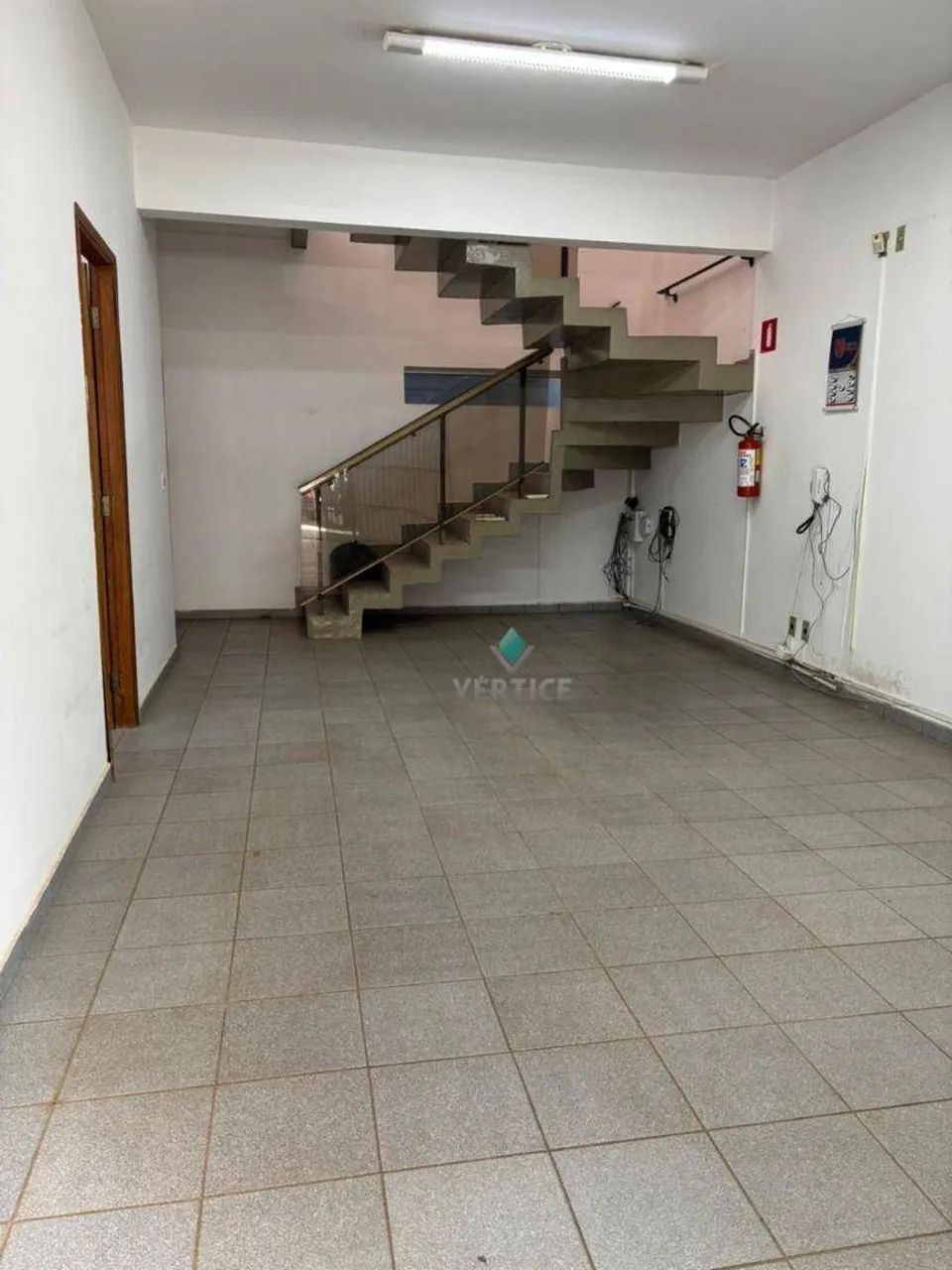 CASA COMERCIAL PARA LOCAÇÃO NA BOA VISTA COM 5 SALAS - Foto 7