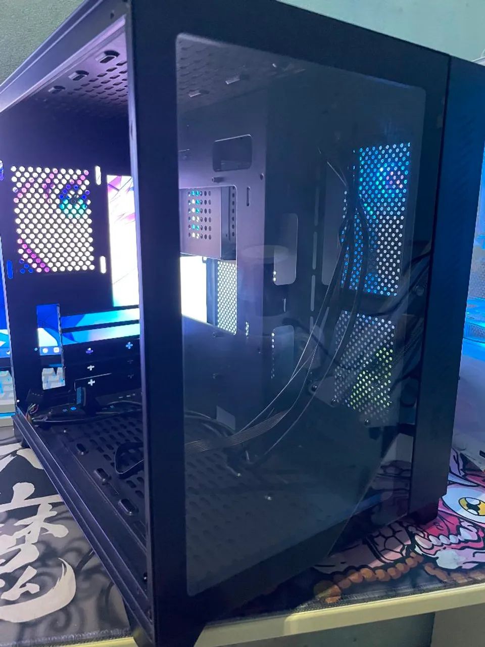 Gabinete Pcyes Forcefield Black Vulcan