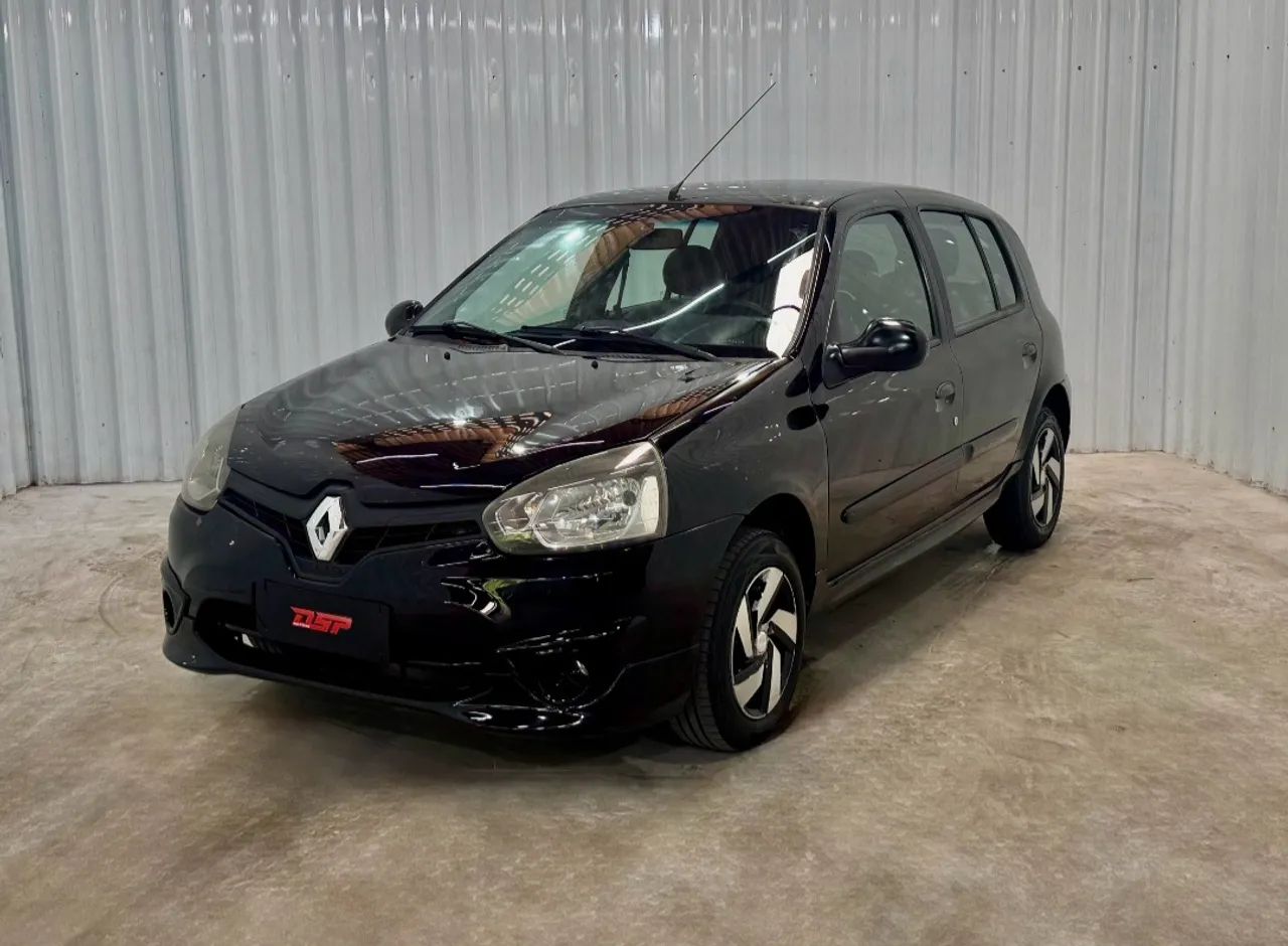 Renault Clio RN/ Expression 1.0 5P 2014