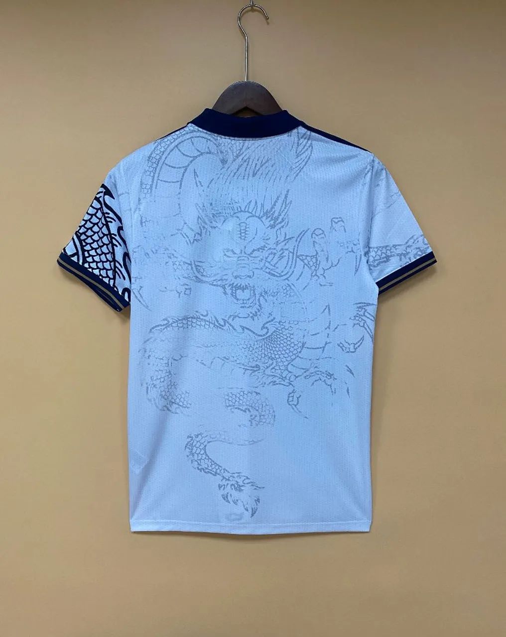 Camisa do Real Madrid Retro 22/23 - Foto 2