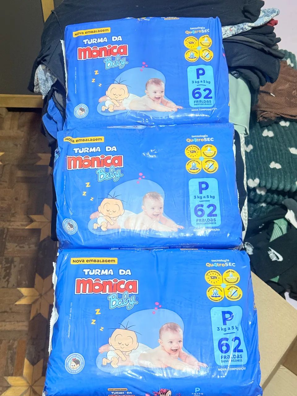 3 pacotes de fralda Mônica P