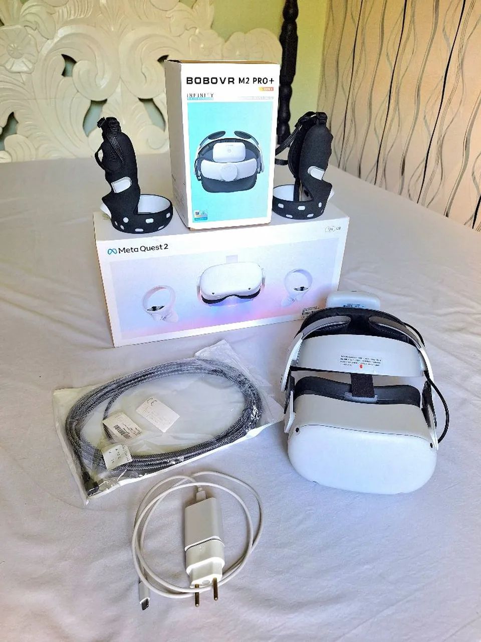 Meta Quest 2 128GB + Bobo VR M2 PRO + Proteção Silicone