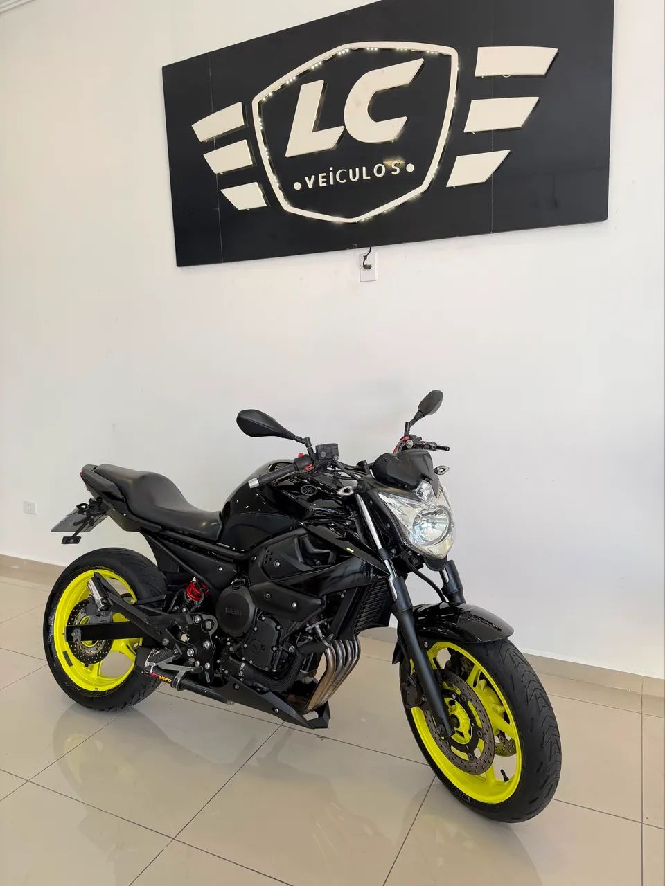XJ6 ano 2012 - Foto 3