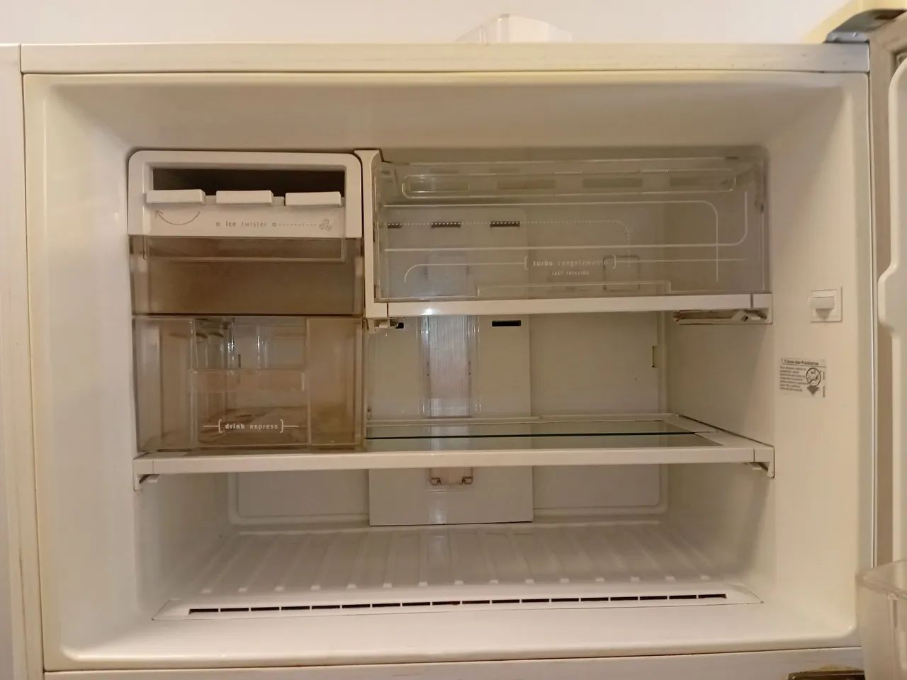 Geladeira electrolux 553l litros 127v modelo MF80 - Foto 3