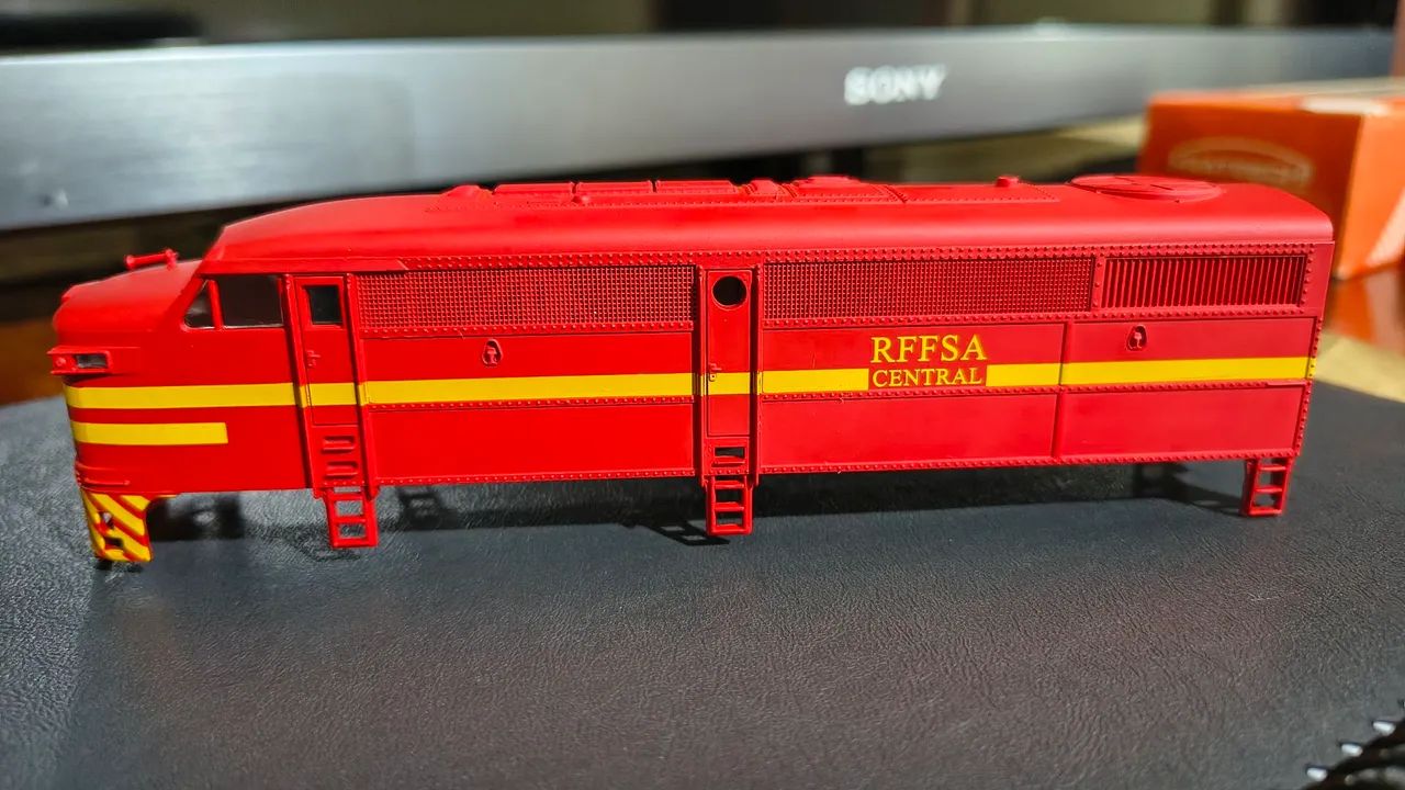 Carcaça locomotiva FA1 HO Frateschi 1/87 nova - Foto 3
