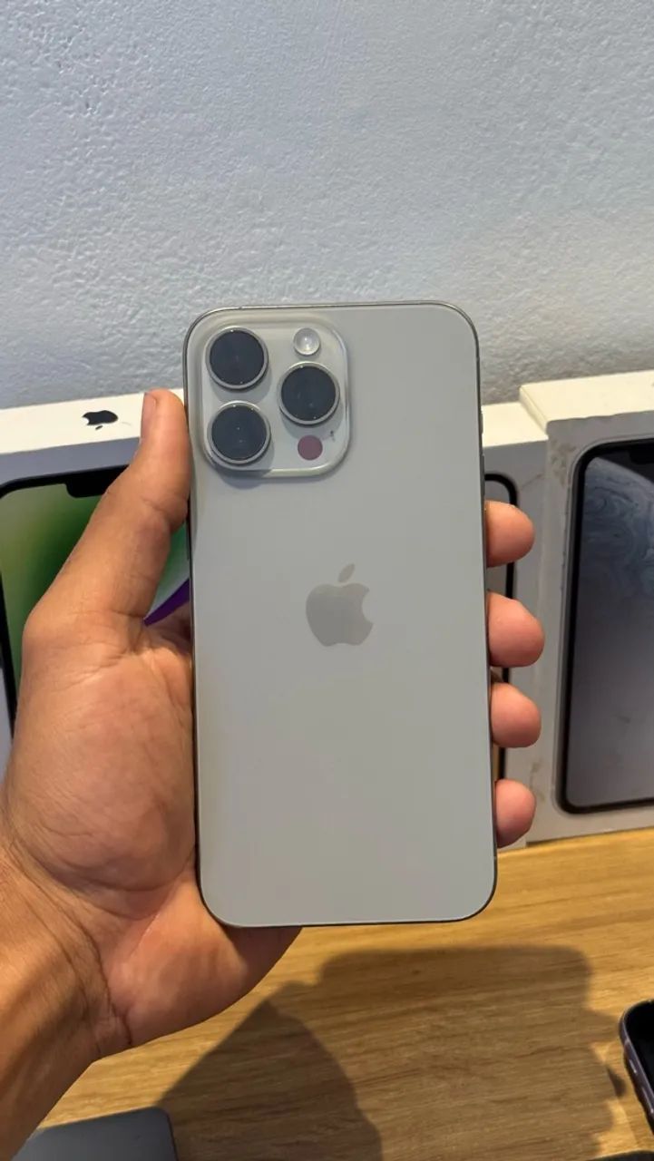 iPhone 15 Pro Max 