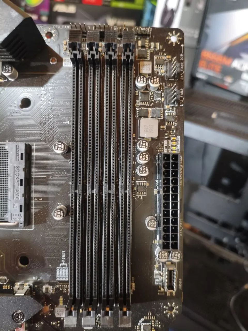 Placa Mãe B550 MSI - Foto 2