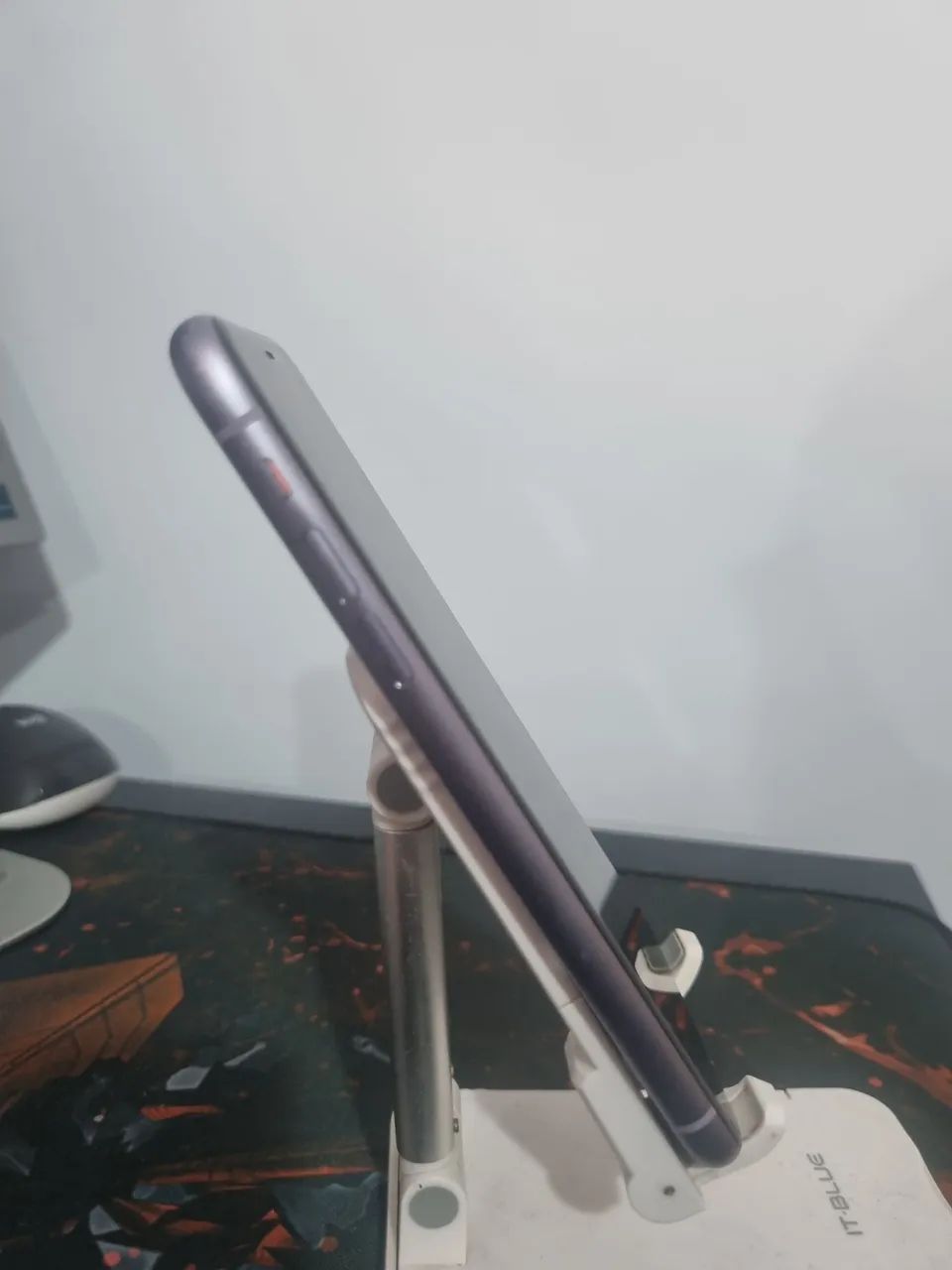 iPhone 11 128GB Roxo Usado + Acessórios Originais - Foto 3