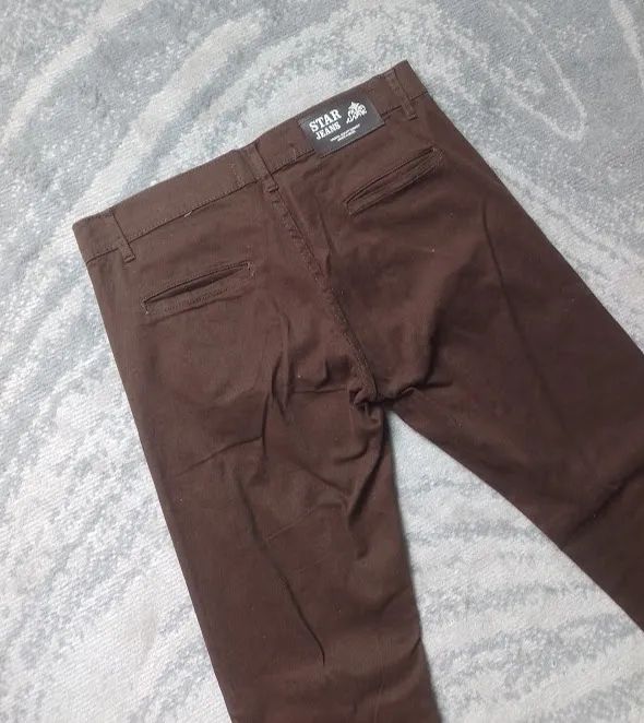 Calça chino masculina marrom - Foto 4