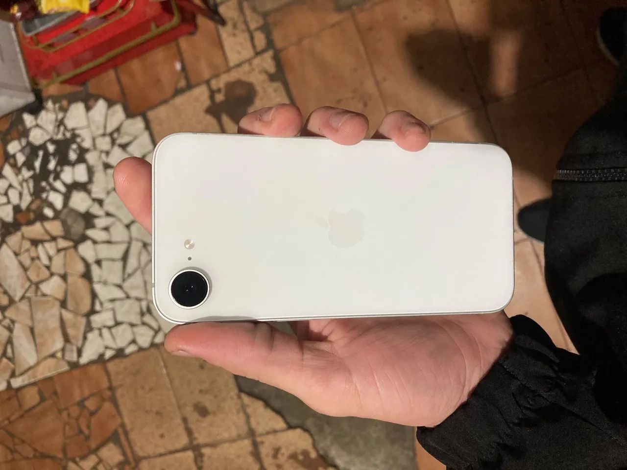 iPhone 16.  128 Gb 
