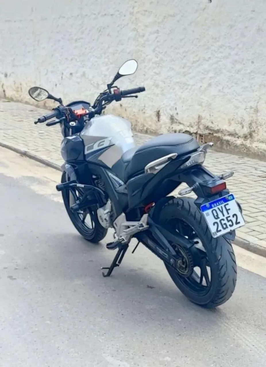 CB250 2020 - Foto 2