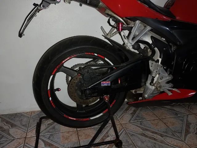 CBR 600RR - Foto 4