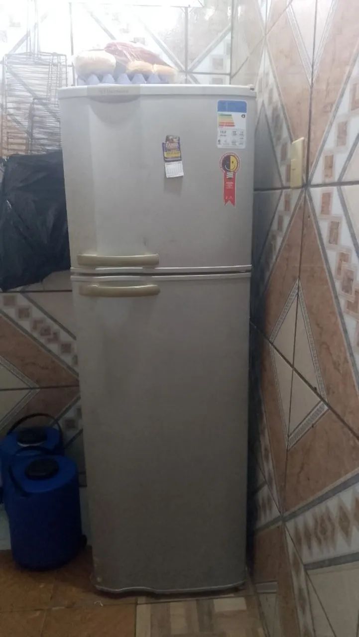Geladeira Eletrolux 