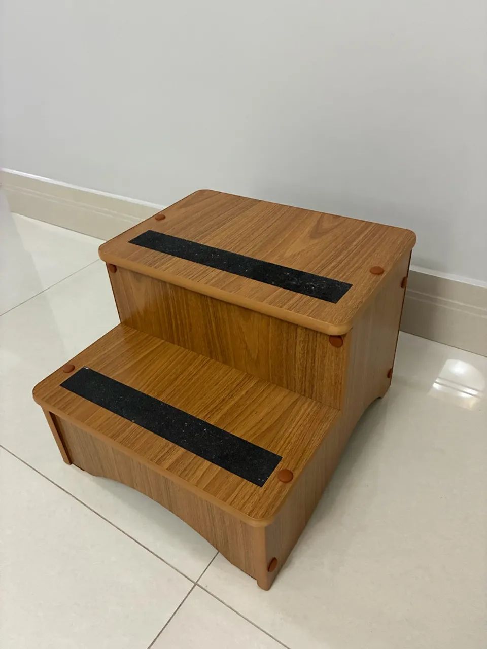 Escada de madeira para macas - Foto 2