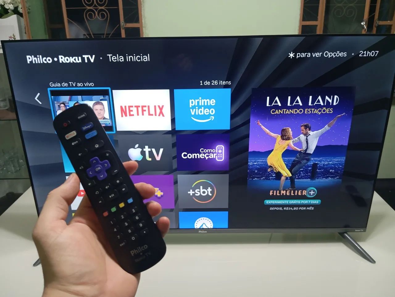 TV PHILCO 50 POLEGADAS SMART WIFI 4K SISTEMA DE VOZ BORDA INFINITA HDR 10 ( NOVINHA ) - Foto 2