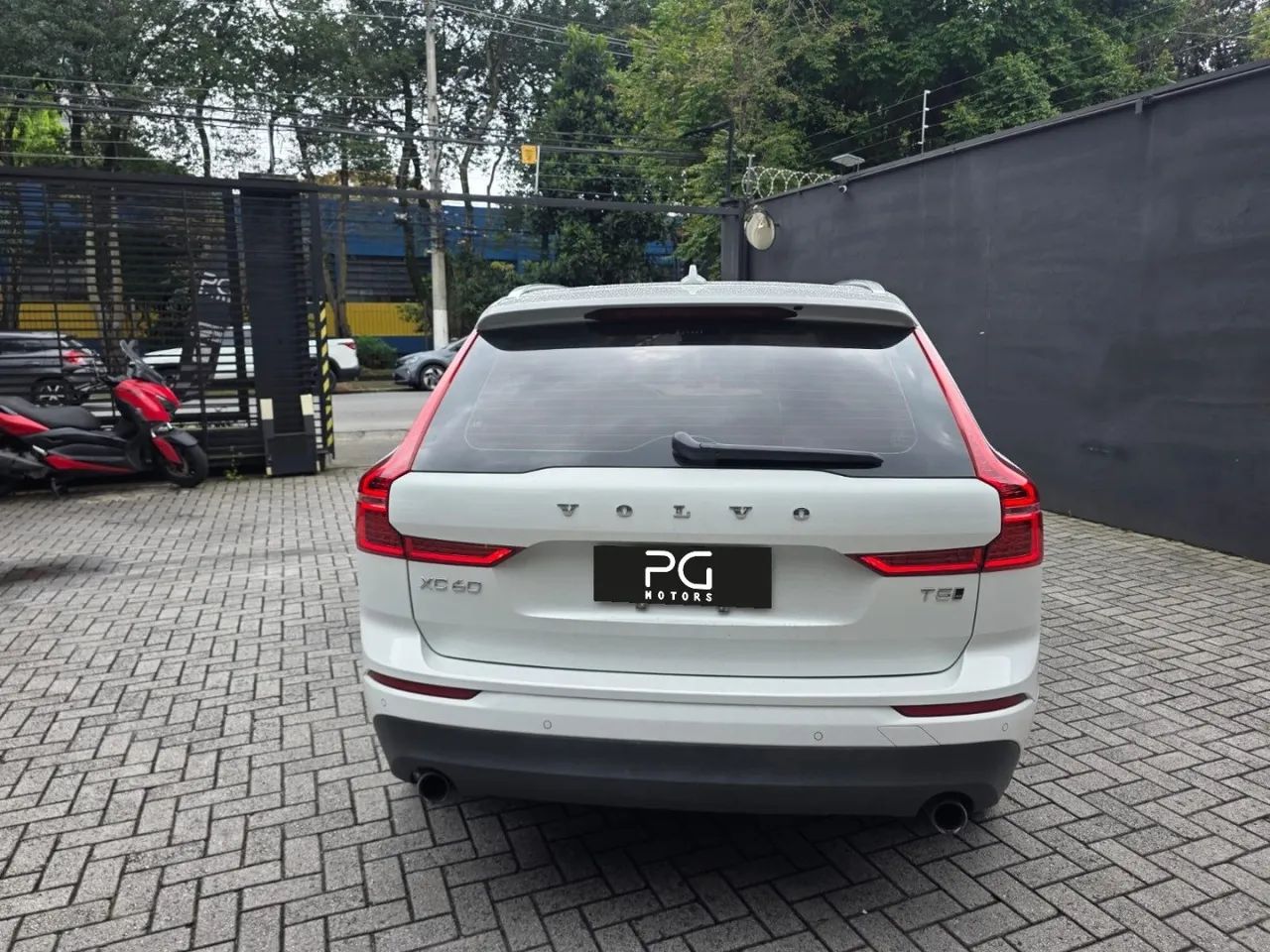 Volvo XC 90 2.5T 210cv AWD 5p, foto 5 de 10