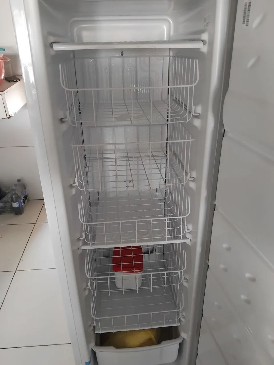 Vende-se freezer com 1 mes de comprada  - Foto 3