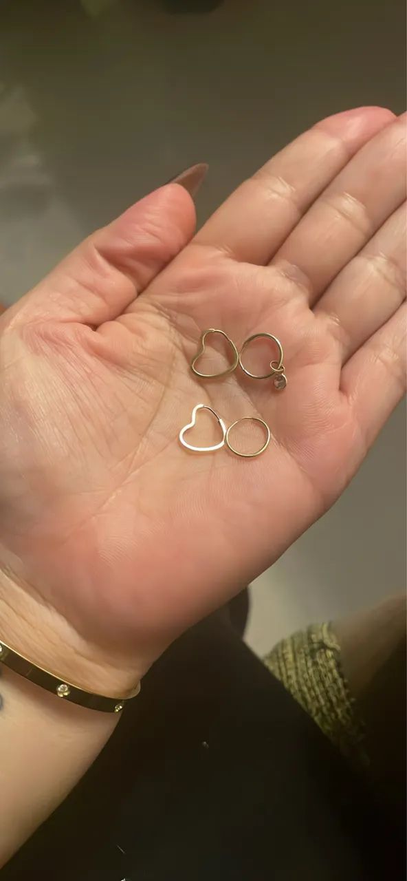 Vendo 2 pares de argola de ouro + 1 pingente/usado - Foto 2