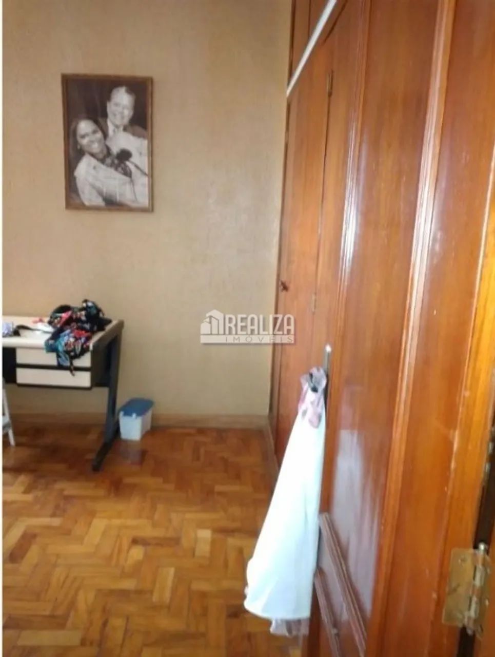 Apartamento com 4 Dormitórios no Centro de Uberaba - Foto 5