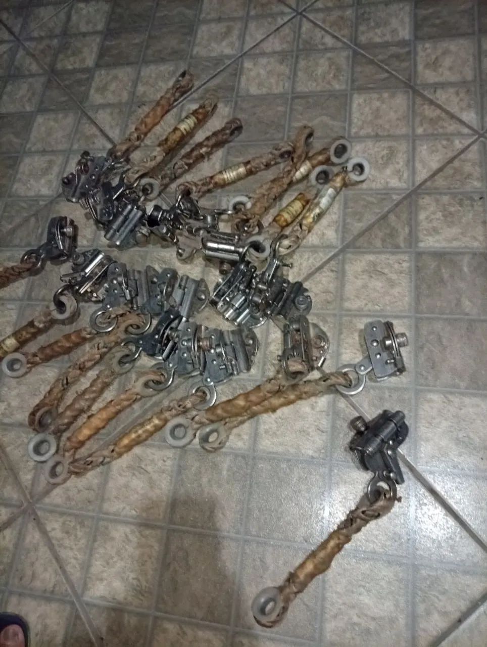 TRAVA QUEDAS - Foto 3