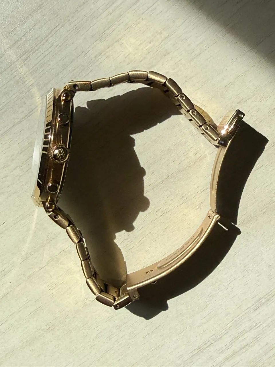 Relógio Tommy Hilfiger Feminino Aço Dourado - Foto 3