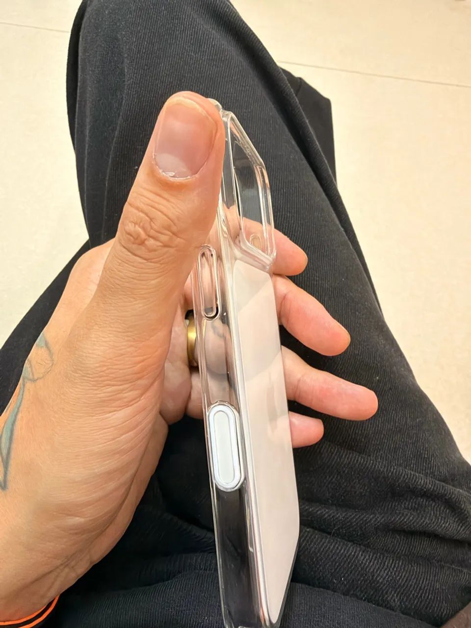 Capa 17 pro magsafe  - Foto 3