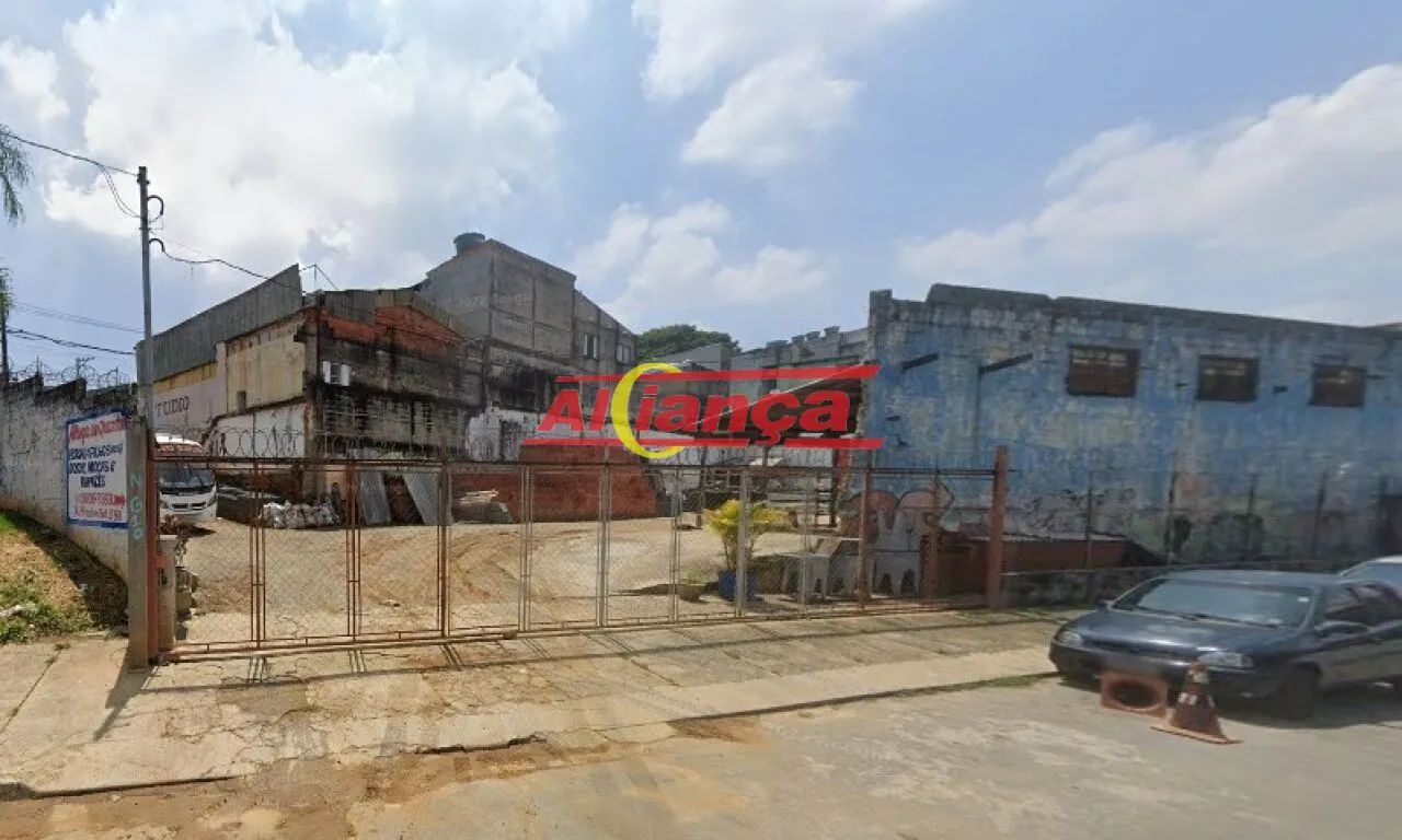 Terreno para locação com 889m² no Bom Clima