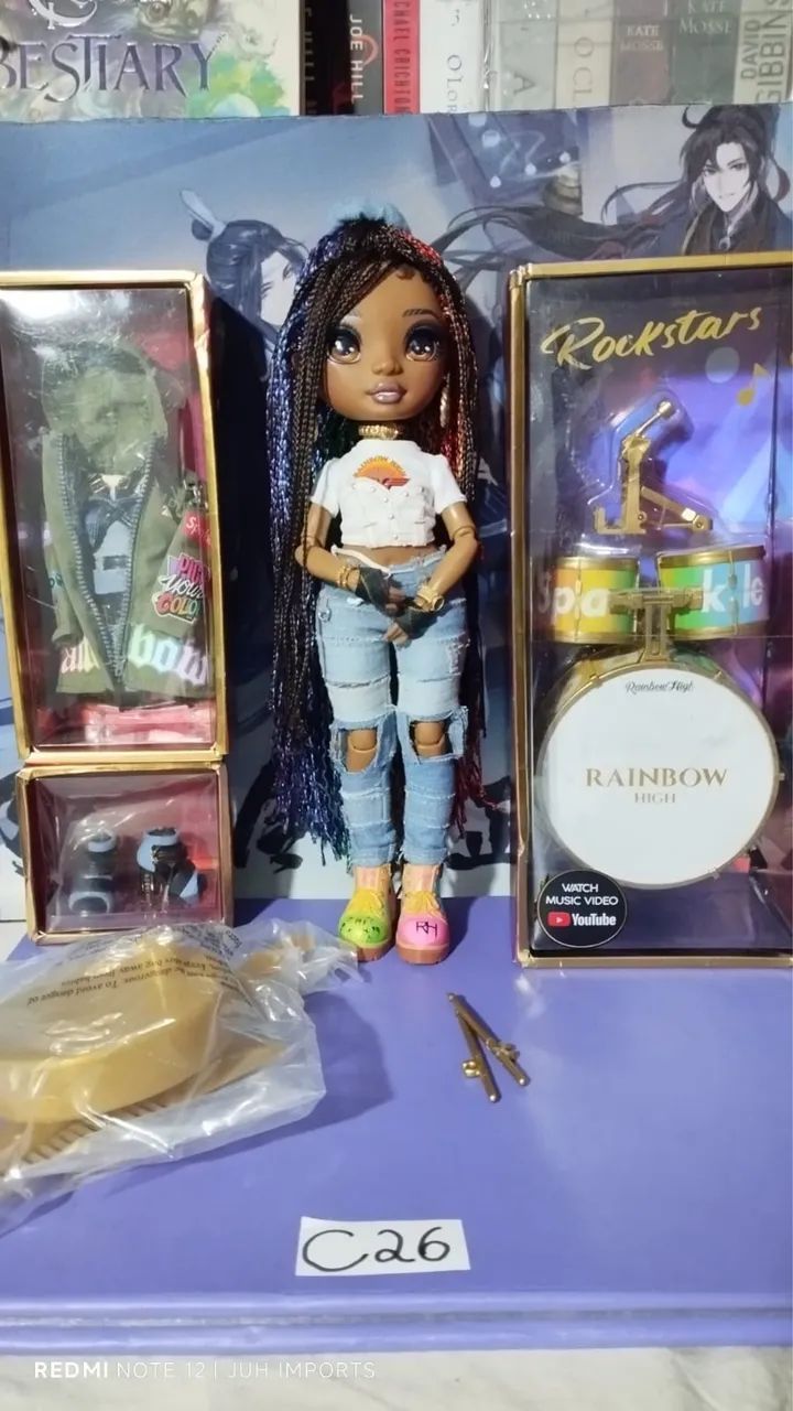 Boneca Vanessa rainbow high  - Foto 2