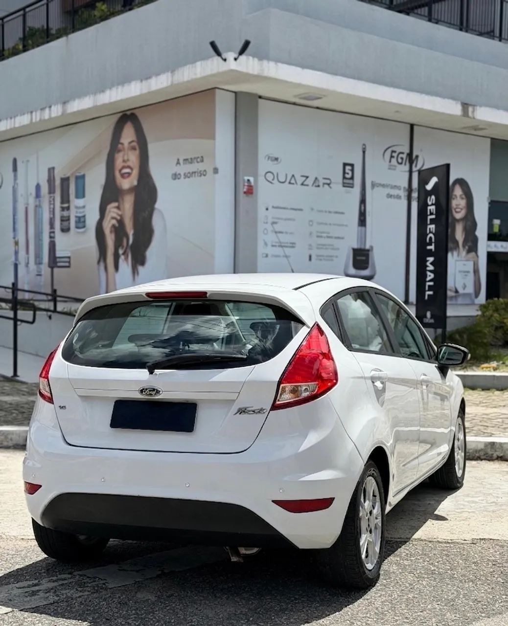 Ford Fiesta Fiesta 1.6 16V Flex Aut. 5p 2015