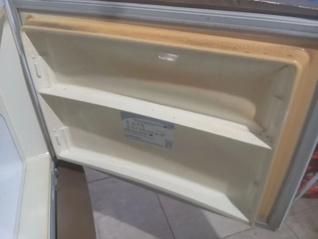 Vendo frigobar ótimo estado. - Foto 4