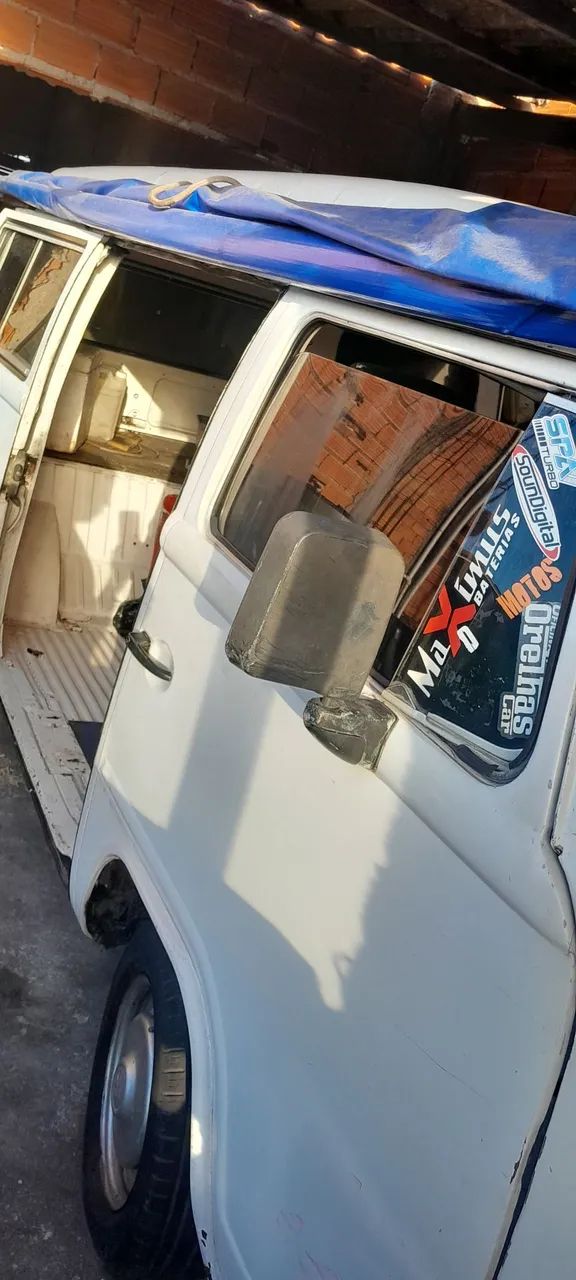 Volkswagen Kombi Standard/ Luxo/ Serie Prata 1999