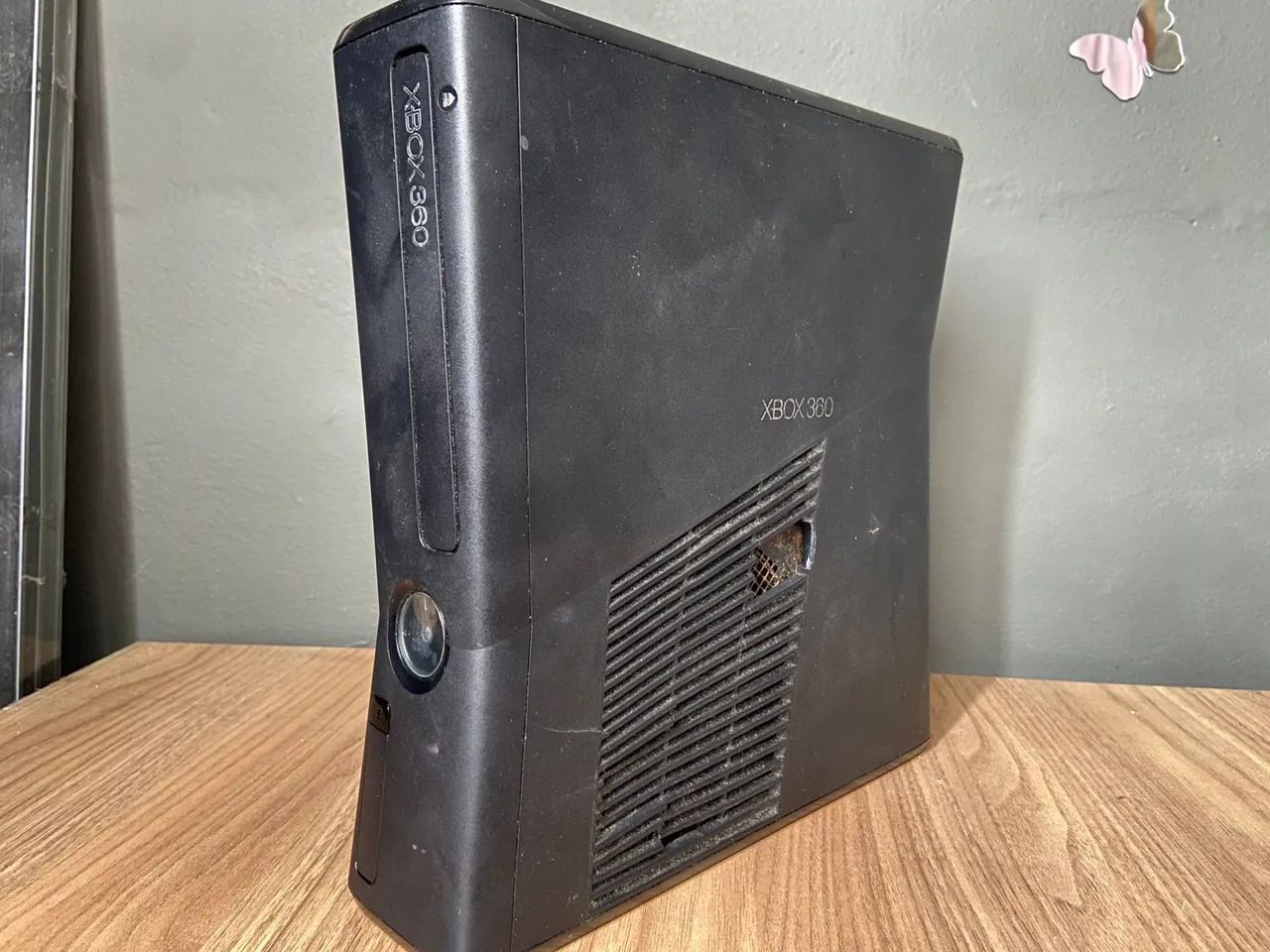 XBOX 360 SLIM COM LUZ VERMELHA (CÓDIGO 0101) - Foto 3