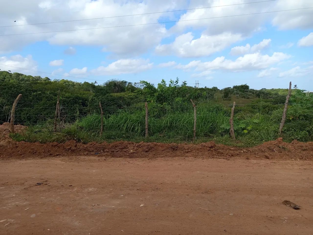 Vendo 2 terrenos 10x30 e outro 11x30 - Foto 2