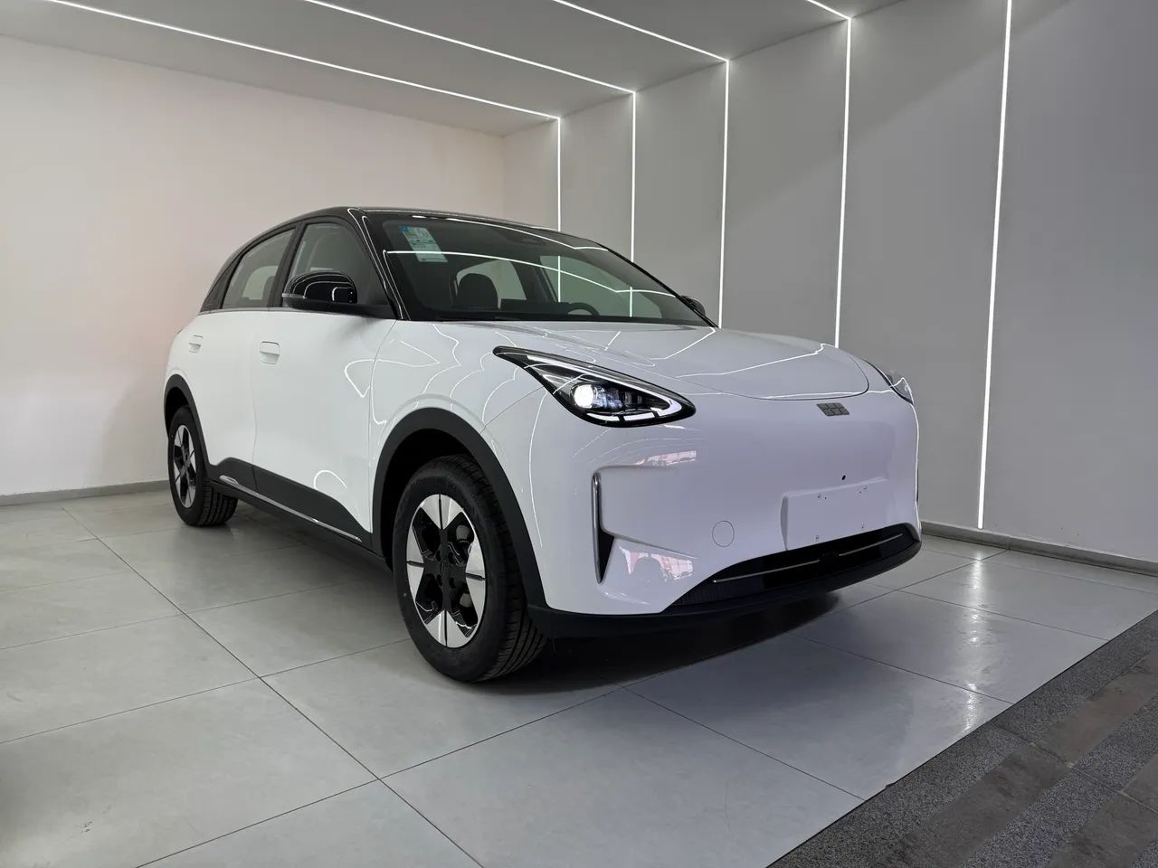 Geely EX2 Max 2026