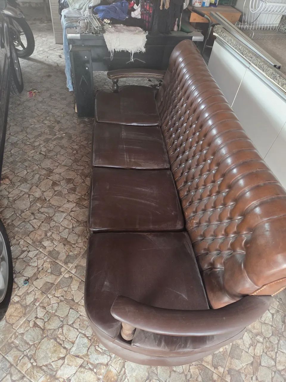 Sofá capitone Antigo