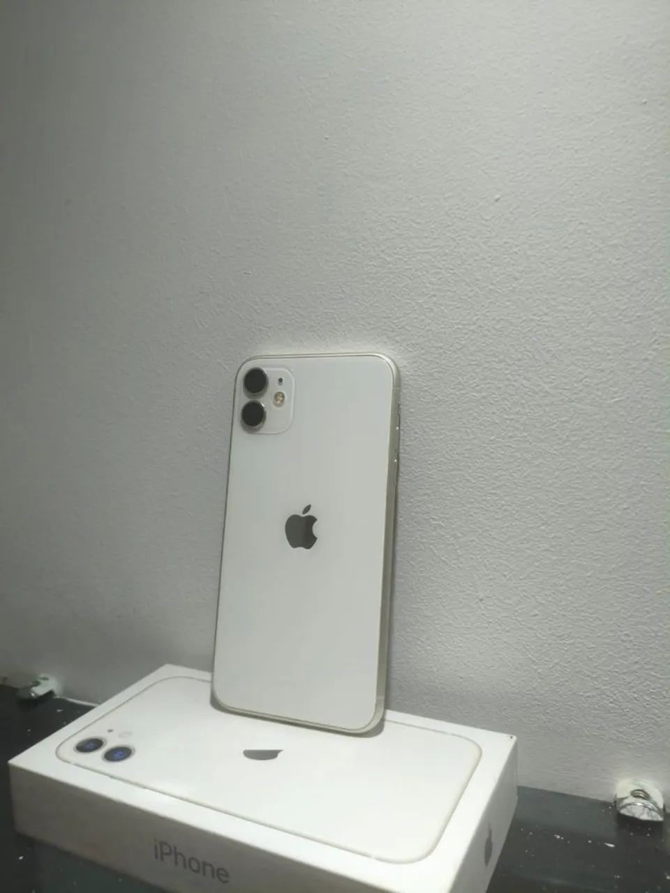 iPhone 11 na caixa! - Foto 2