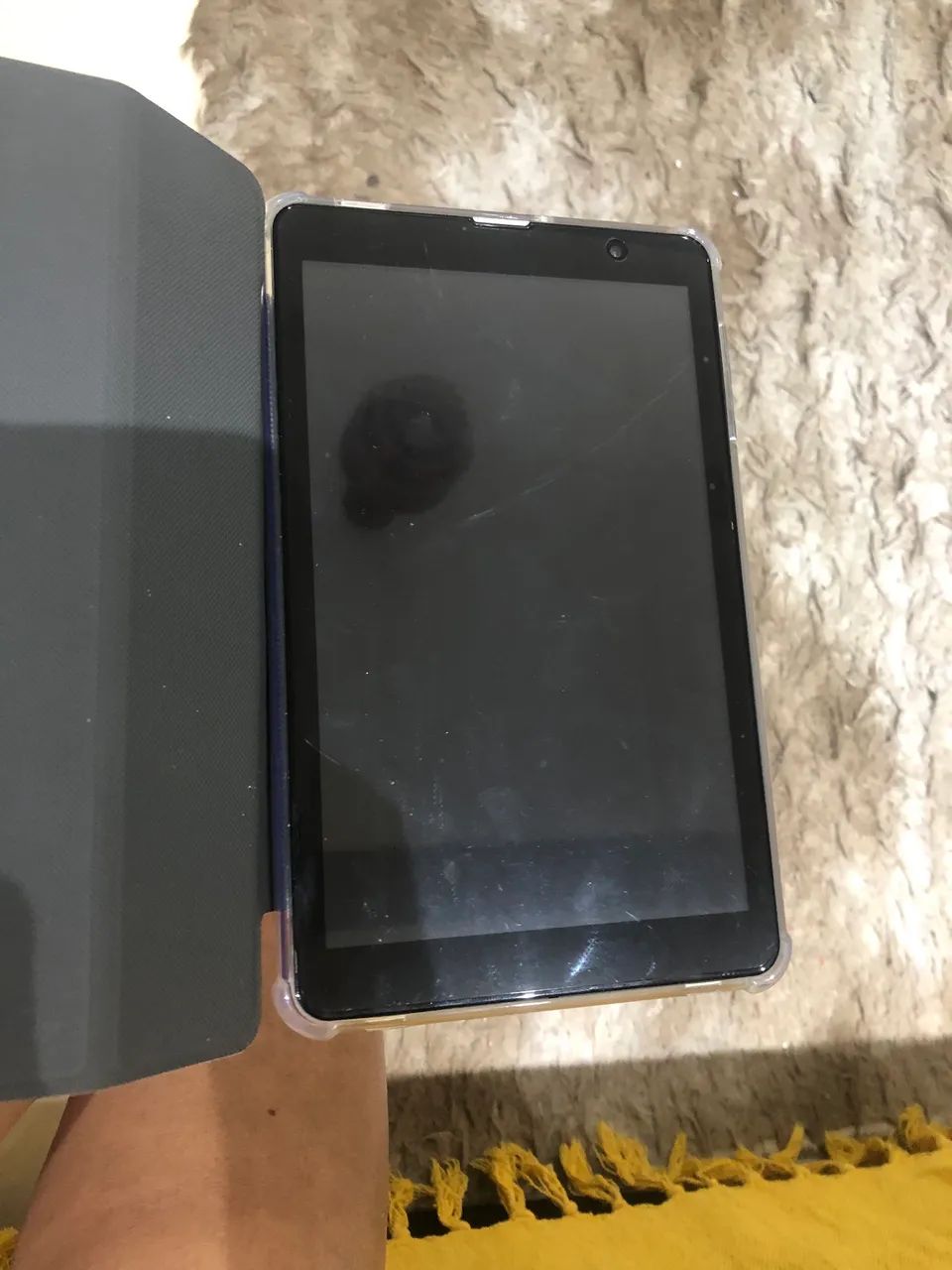 Tablet com dois meses de uso