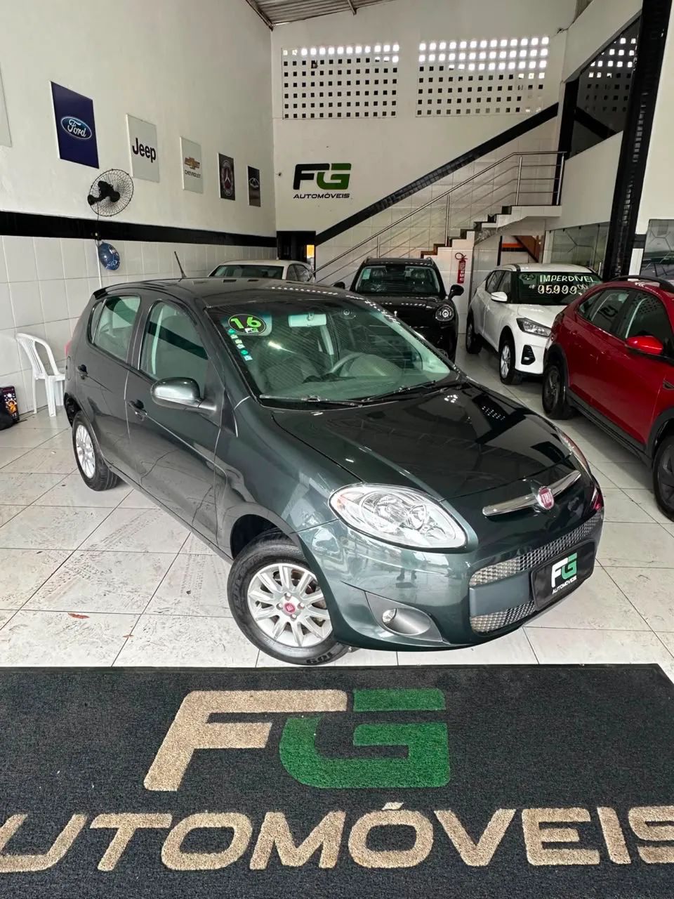 Fiat Palio Attractive 1.0 EVO Fire Flex 8V 5P 2016