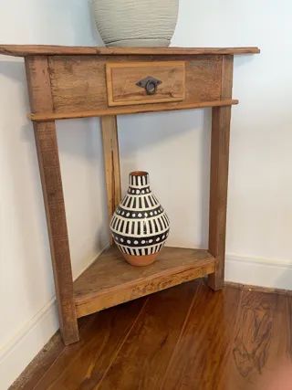 Mesa de canto em madeira - Foto 2