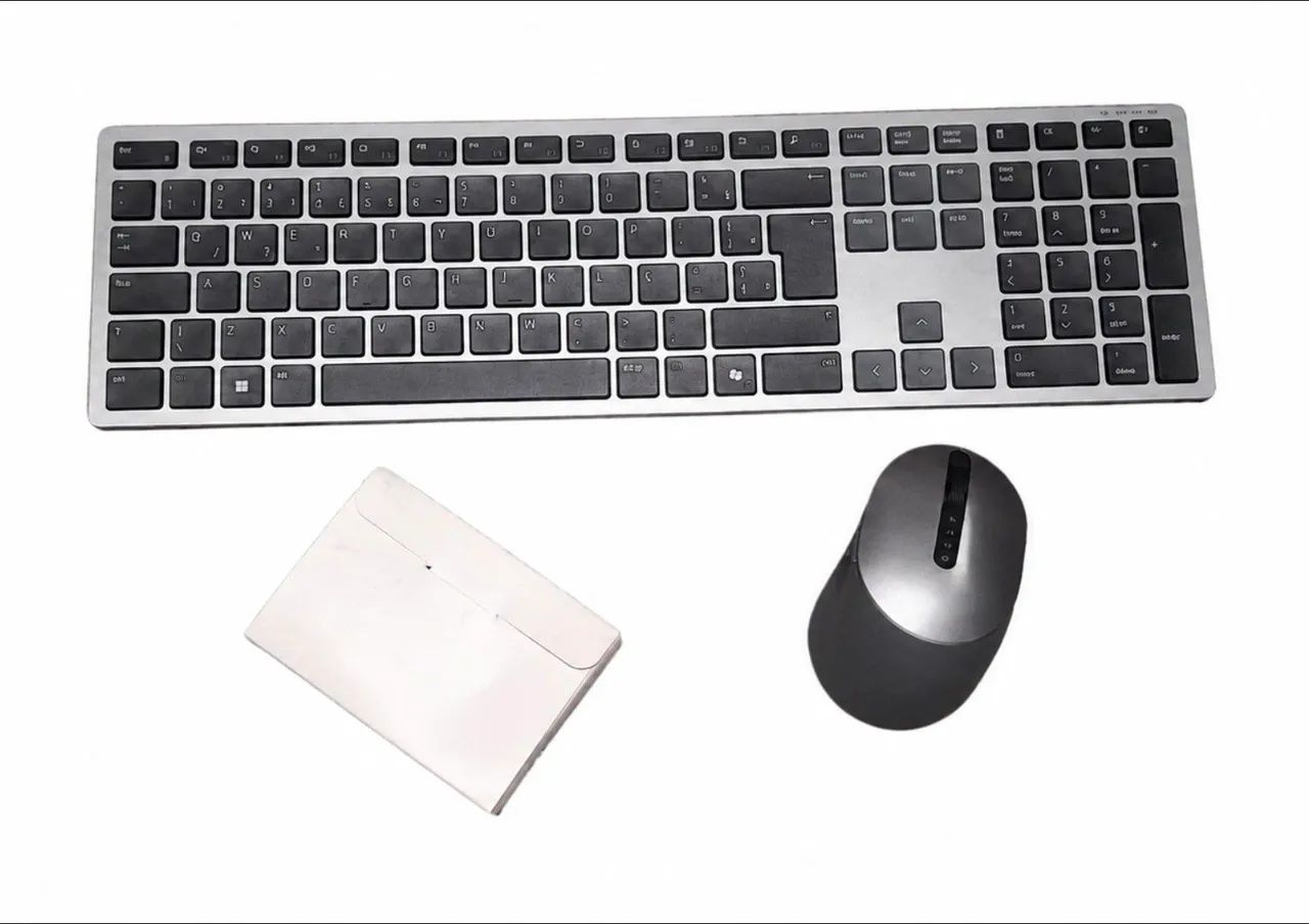 Teclado E Mouse Bluetooth Multi-dispositivos Dell<br><br>Km7321w Cor do teclado Preto - ABNT2 - Foto 2