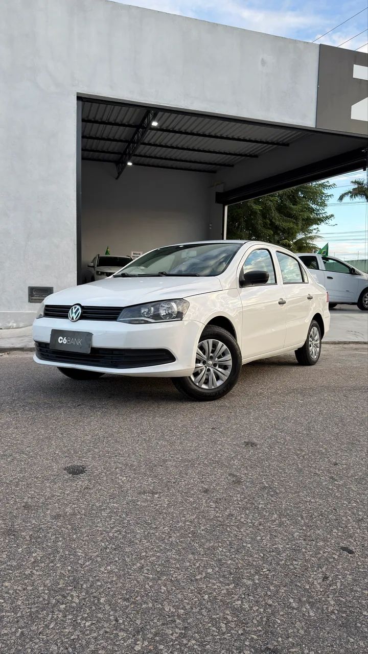 Volkswagen Voyage 2015
