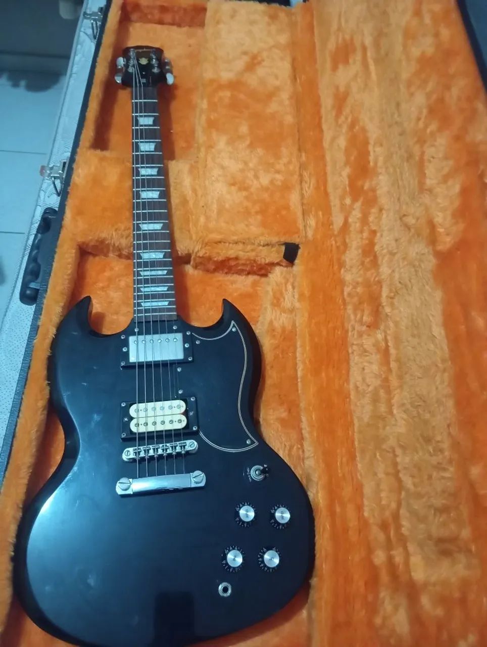 Epiphone SG 400 impecável  - Foto 3