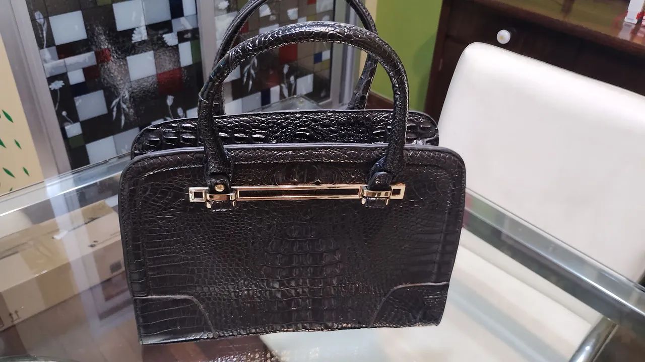 Bolsa de mão elegante - Foto 2