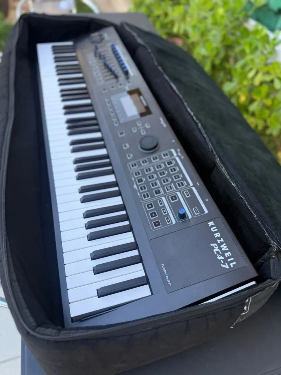 Teclado KURZWEIL PC4-7 - Foto 2