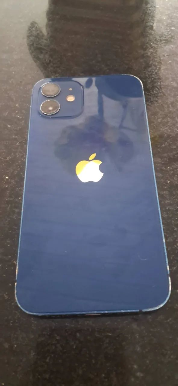 IPhone 12 bateria 77%